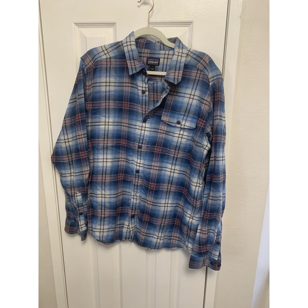 Patagonia Organic Cotton Plaid Long Sleeve Button Up Men's Shirt Blue Red L